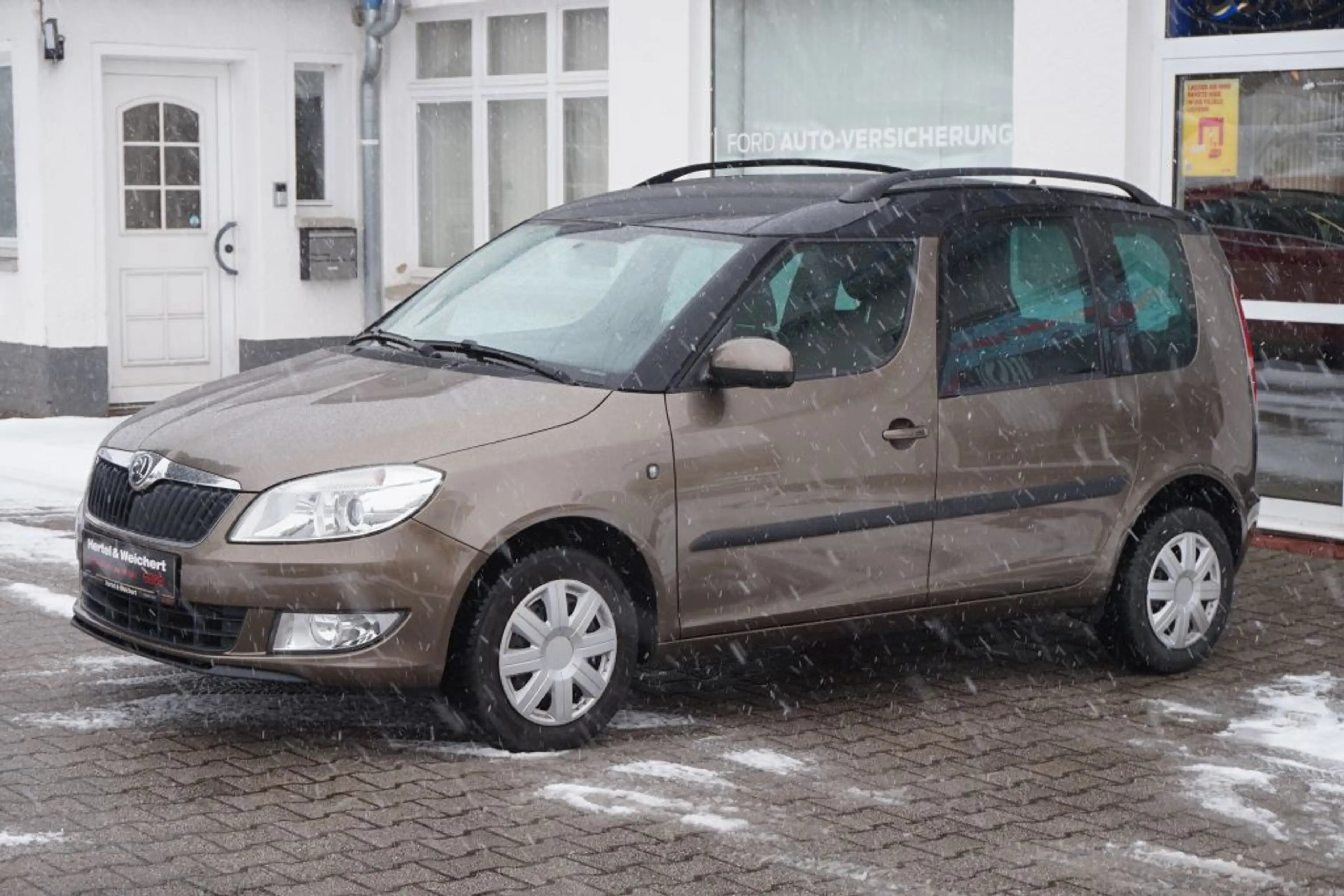 Skoda Roomster 1.2 TSI Ambition — photo 3