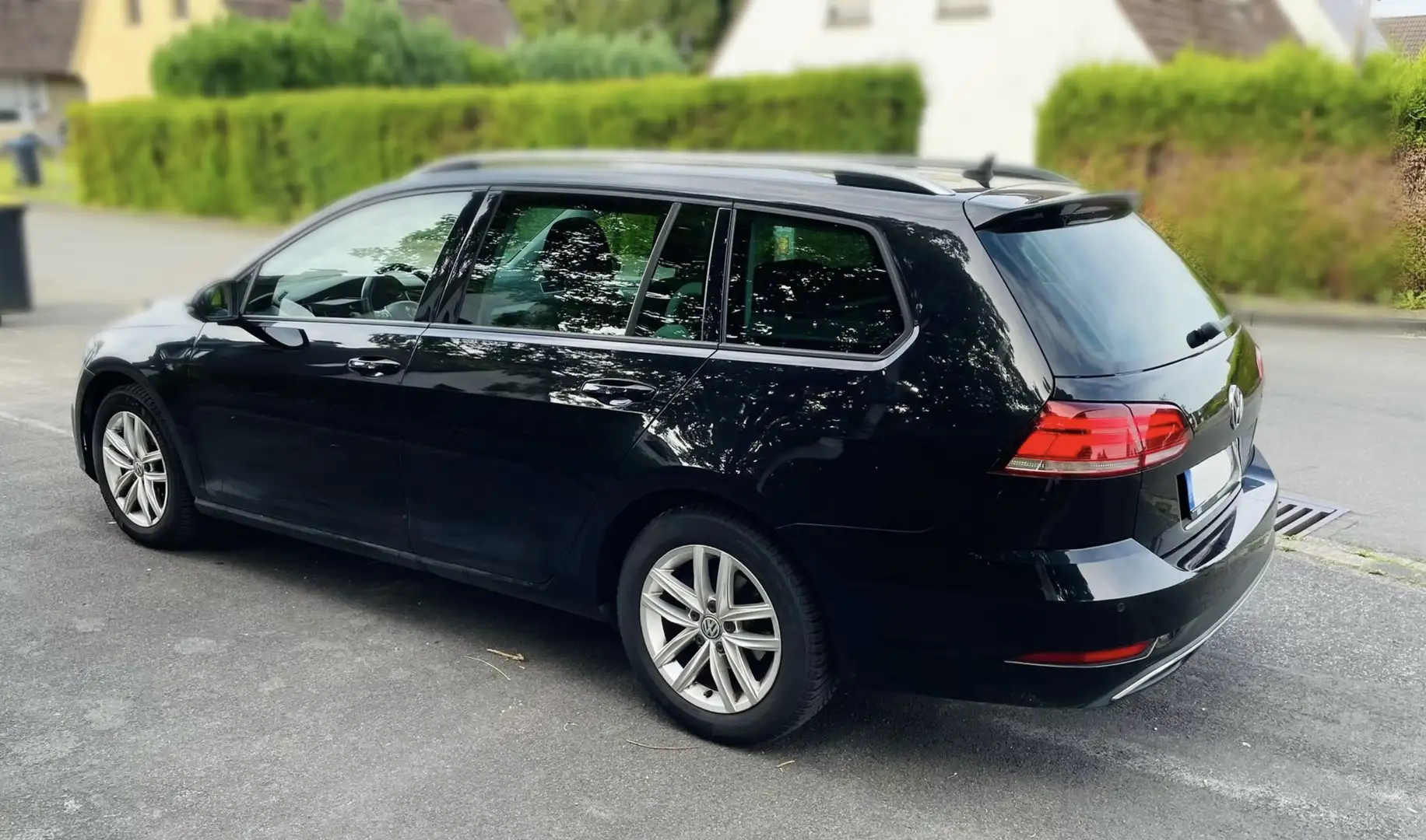 Volkswagen Golf Variant Comfortline BMT/Start-Stopp Schwarz - 2
