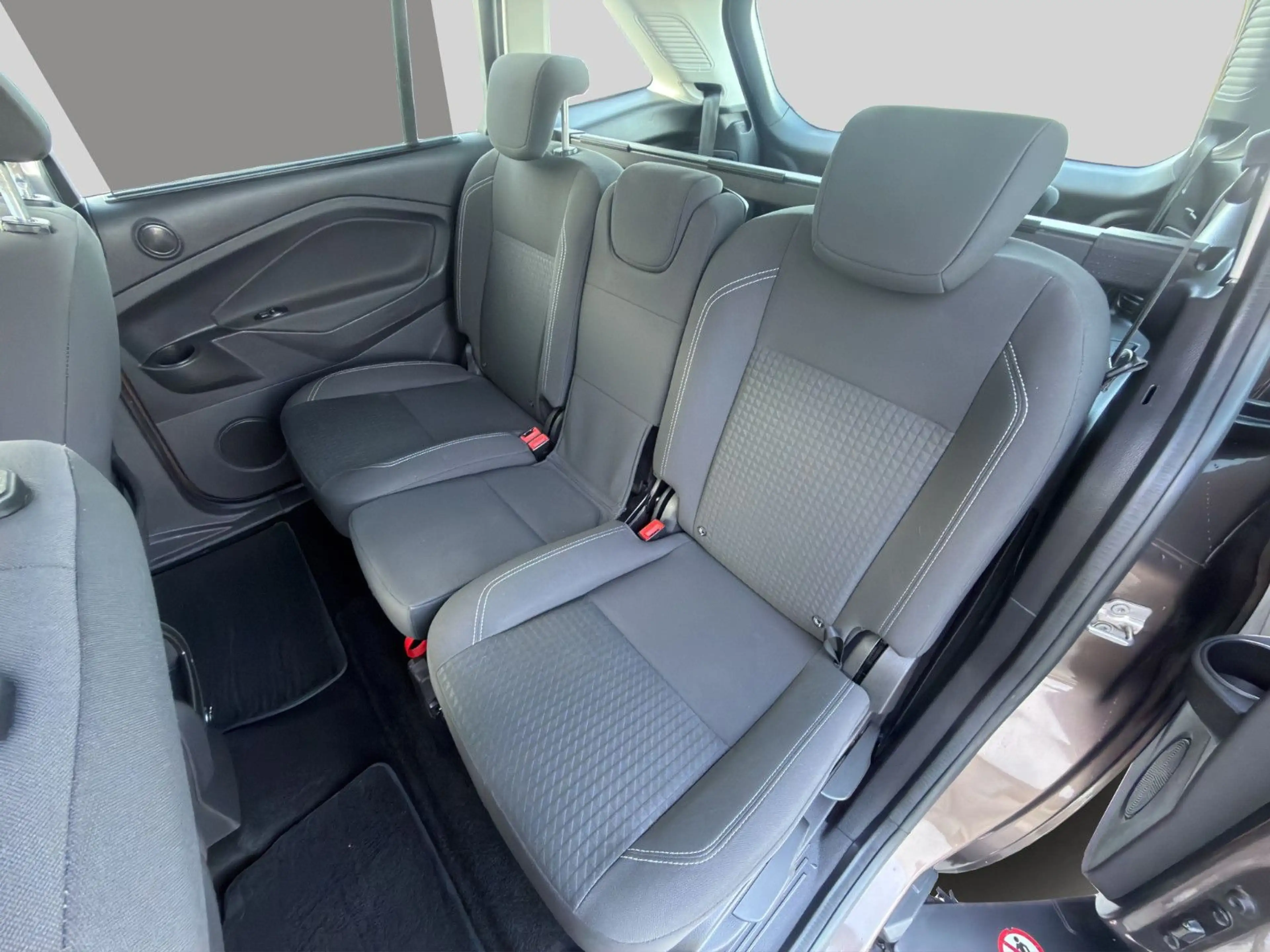 Ford Grand C-Max 1.0 KLIMA 7Sitzer Zahnr+Insp+TÜV Neu — photo 14