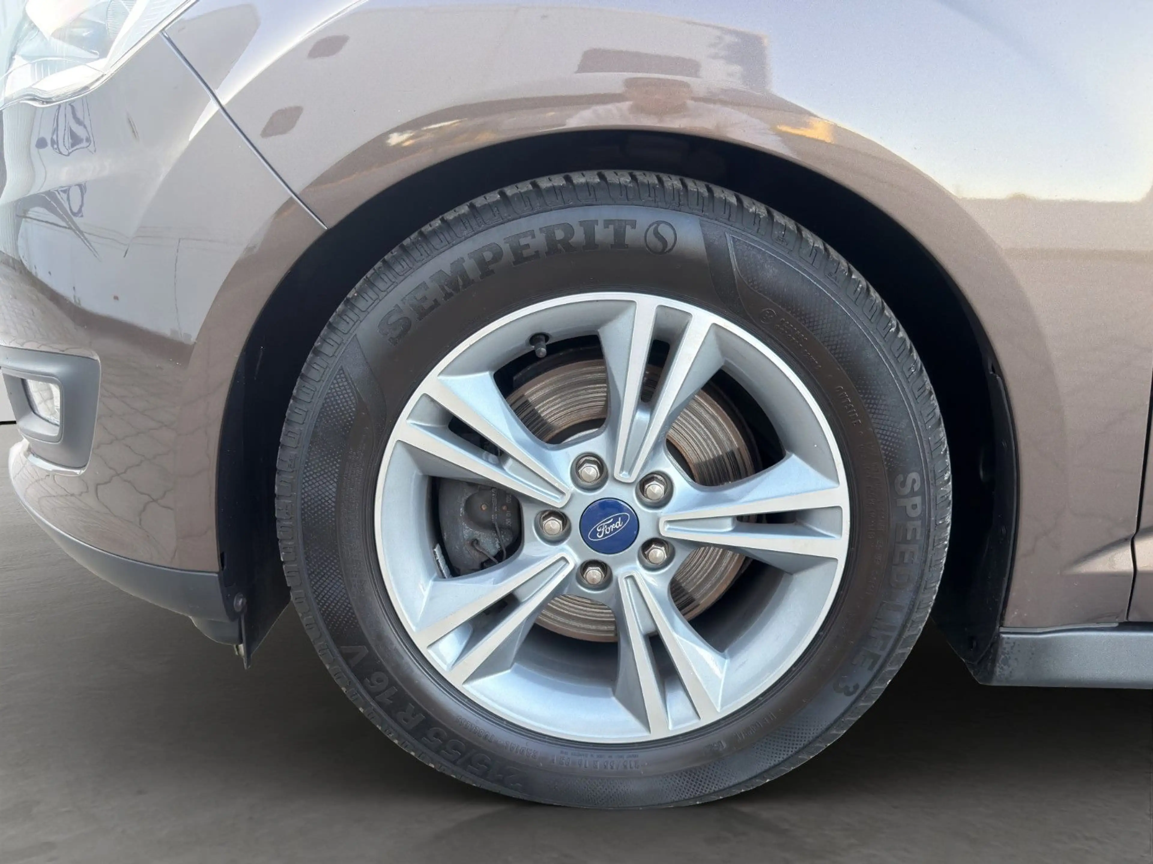 Ford Grand C-Max 1.0 KLIMA 7Sitzer Zahnr+Insp+TÜV Neu — photo 10