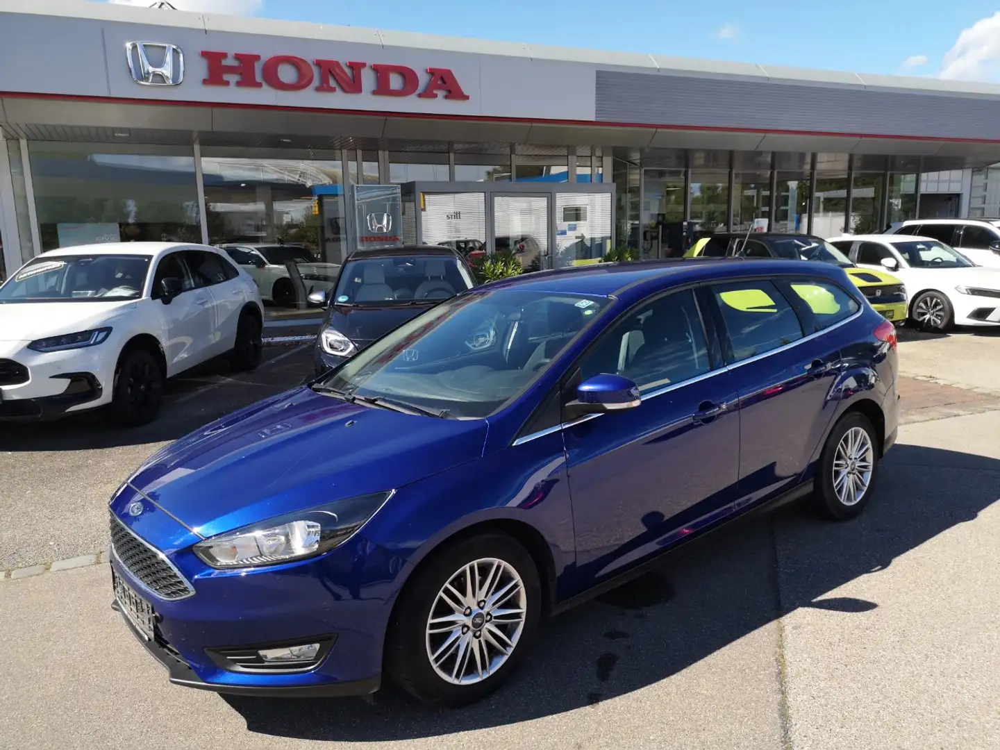 Ford Focus Turnier 1.0 EcoBoost Cool & Connect SHZ Blau - 2