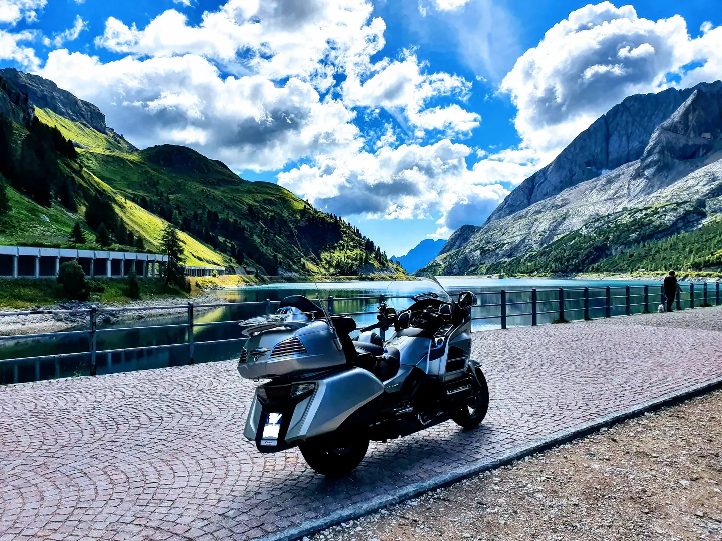 Honda GL 1800 Tuoring del 2016 Argento - 2