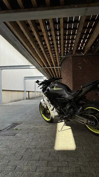 Yamaha MT-07 - foto 2