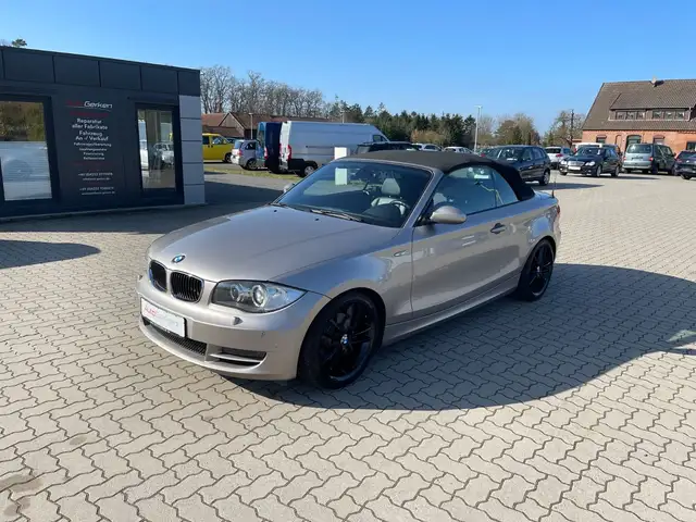 BMW 120 i Leder schwarz Advantage-Paket 17 Zoll