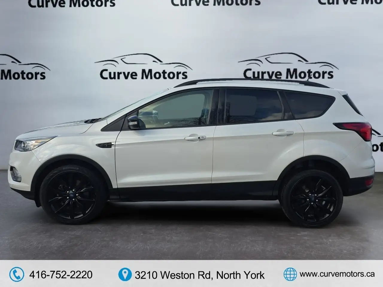 Ford Escape снимка Ford Escape