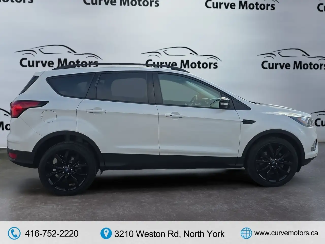 Ford Escape снимка Ford Escape
