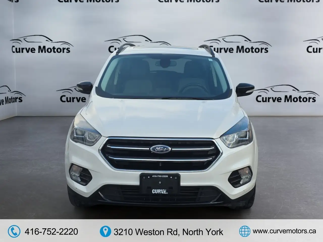 Ford Escape снимка Ford Escape