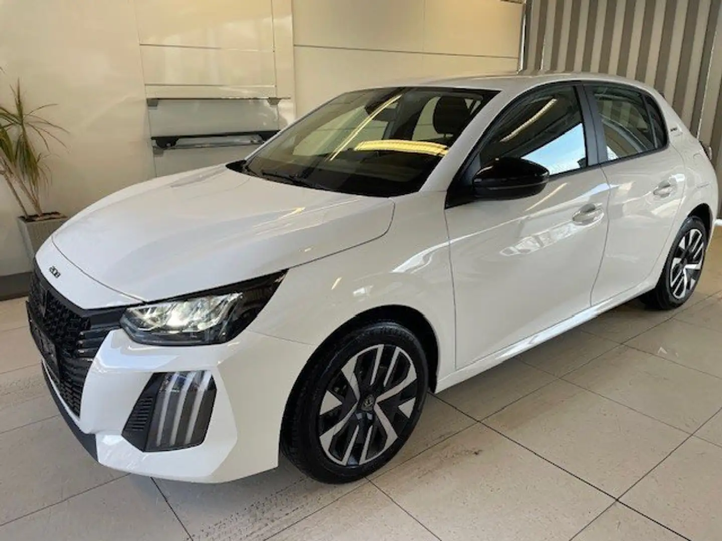 Peugeot 208 PureTech 75 S Weiß - 2