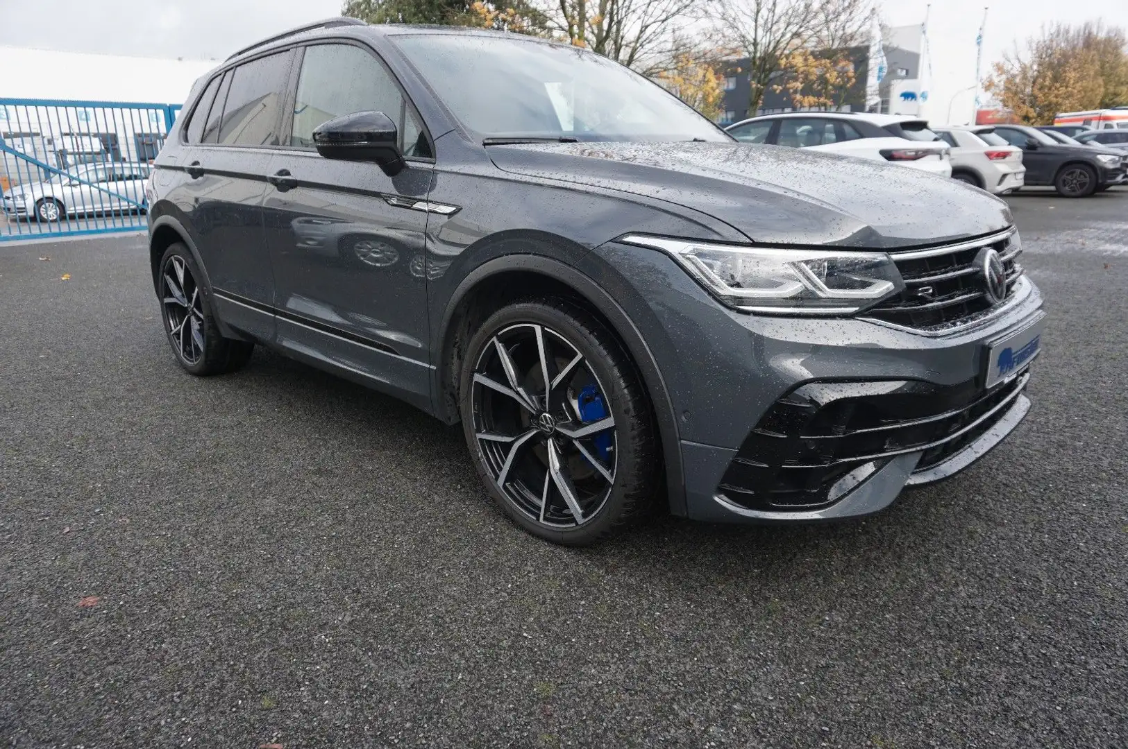 Volkswagen Tiguan R 4Motion 2.Hd. AHK MWST "21" Winterräder Grau - 2
