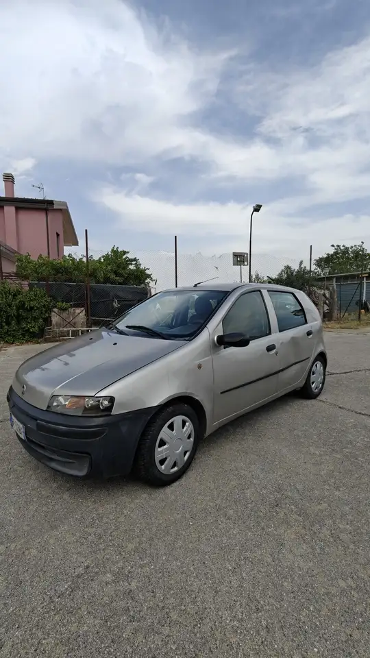 Fiat Punto 5p 1.6 ELX 90cv, foto 1