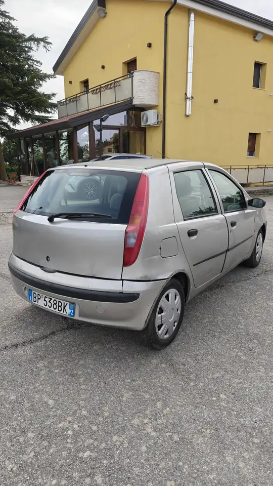 Fiat Punto 5p 1.6 ELX 90cv, foto 5