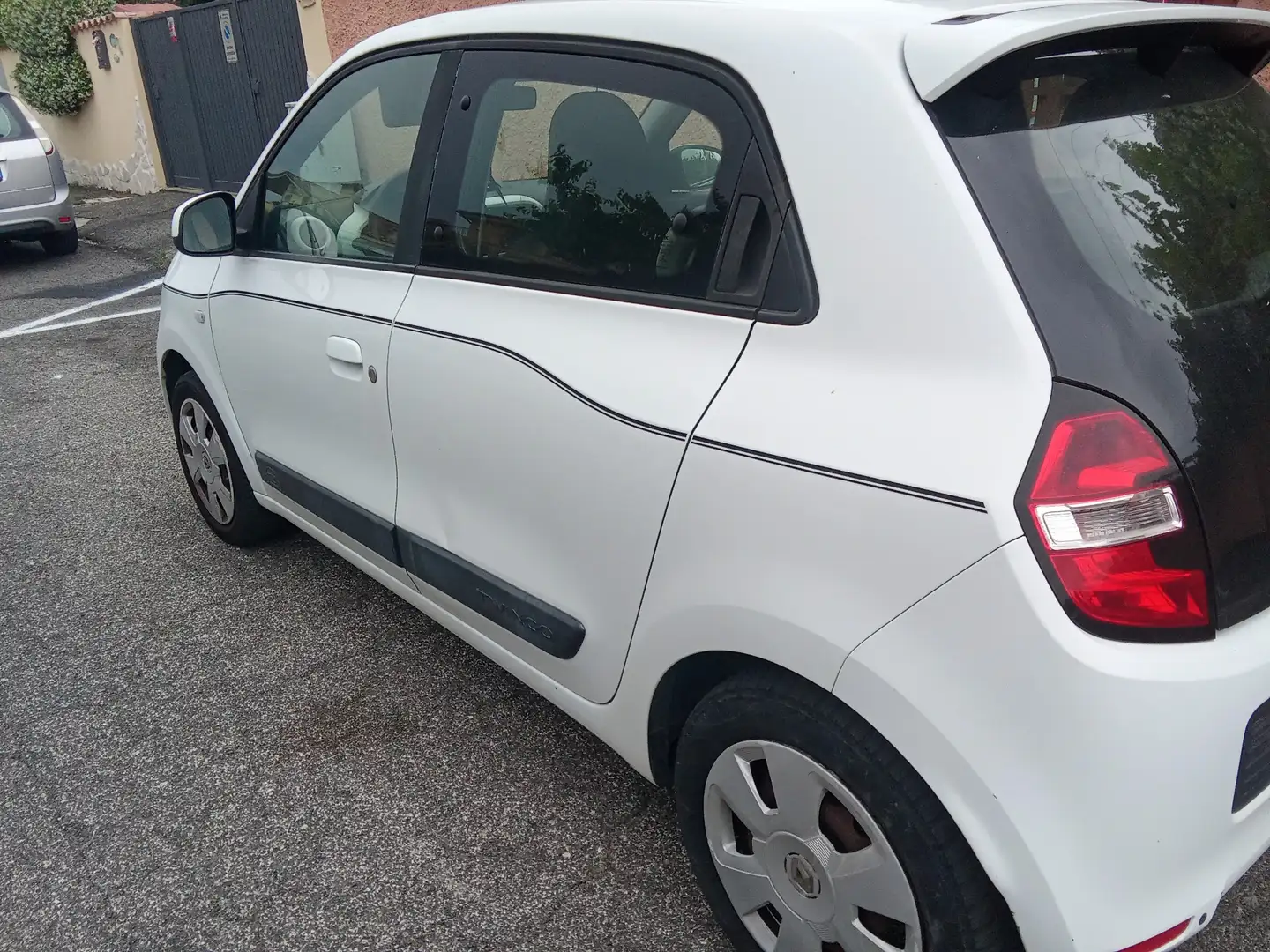 Renault Twingo 1.0 sce Zen (live) 69cv E6 - 2