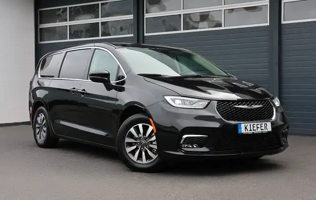 Chrysler Pacifica Plug-IN Hybrid/ACC/SHZ/LHZ/TOTW/SPUR/17