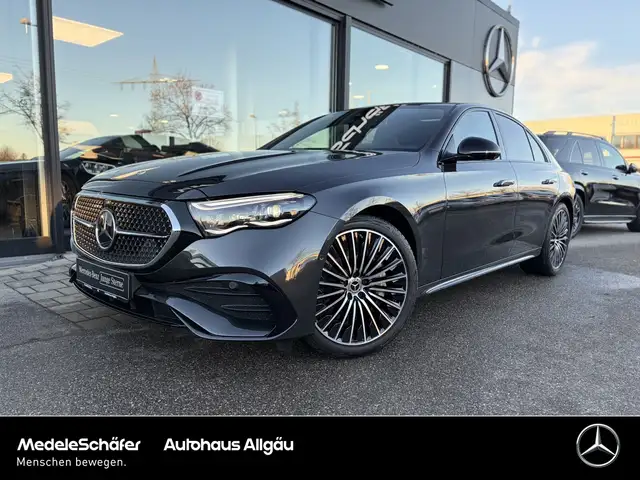 Mercedes-Benz E 450 E 450 d 4M AMG Night HALenk Pano Superscreen AHK