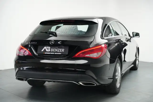 Mercedes-Benz Cla view 9