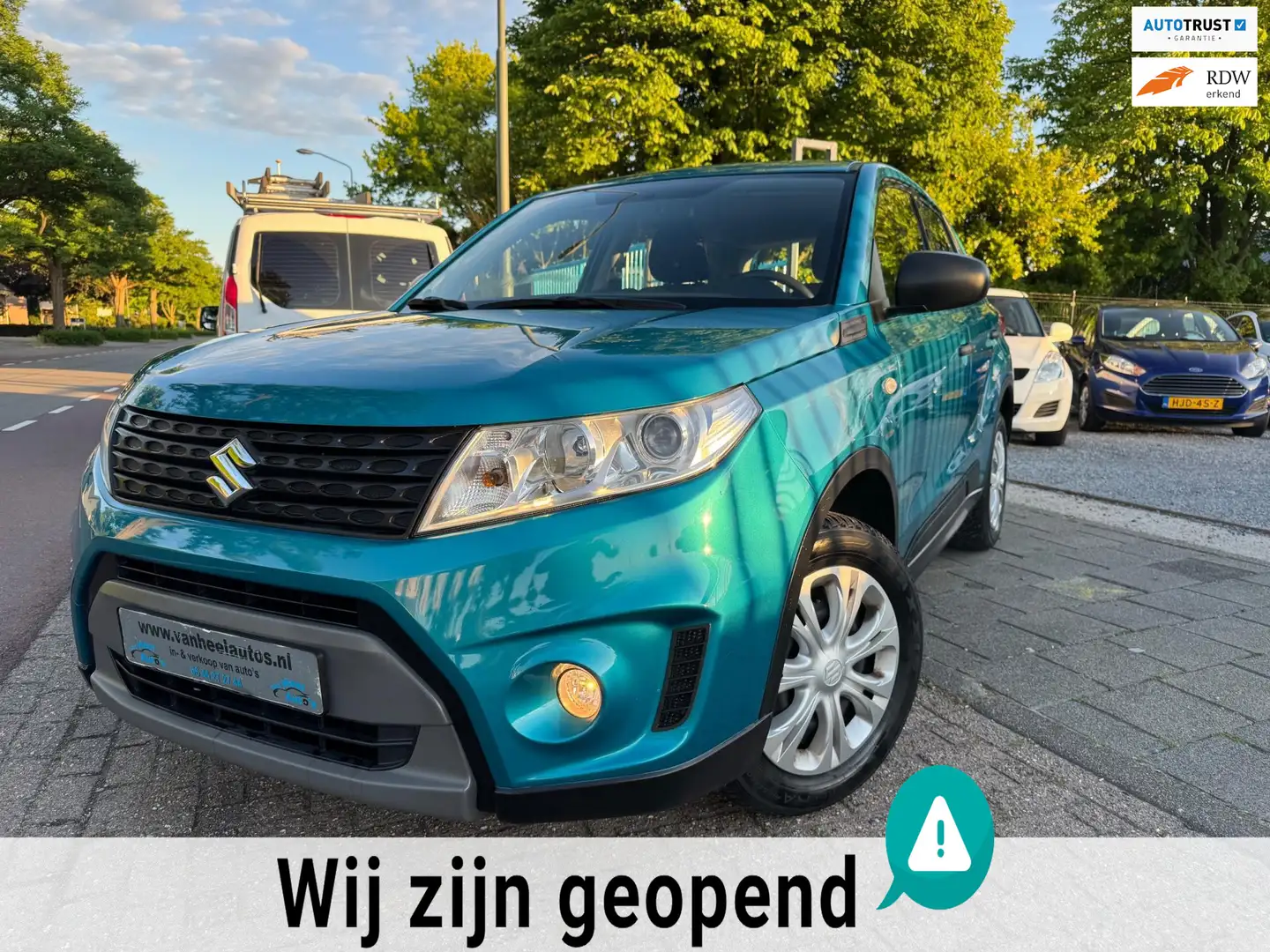 Suzuki Vitara 1.6 Comfort A-C Elek Pakket Bluetooth Nieuwstaat Modrá - 1