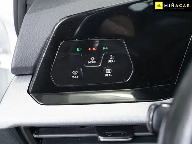 Volkswagen Golf view 14