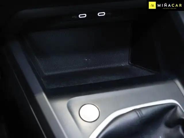 Volkswagen Golf view 16