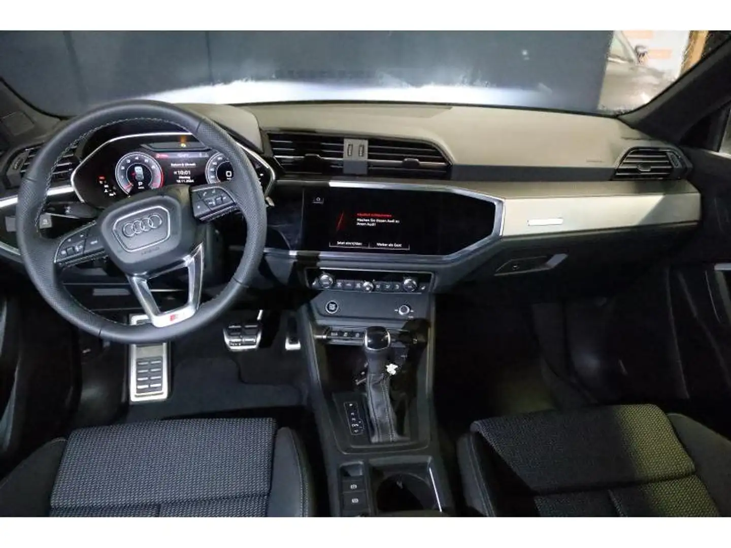 Audi Q3 Sportback S line Gris - 2