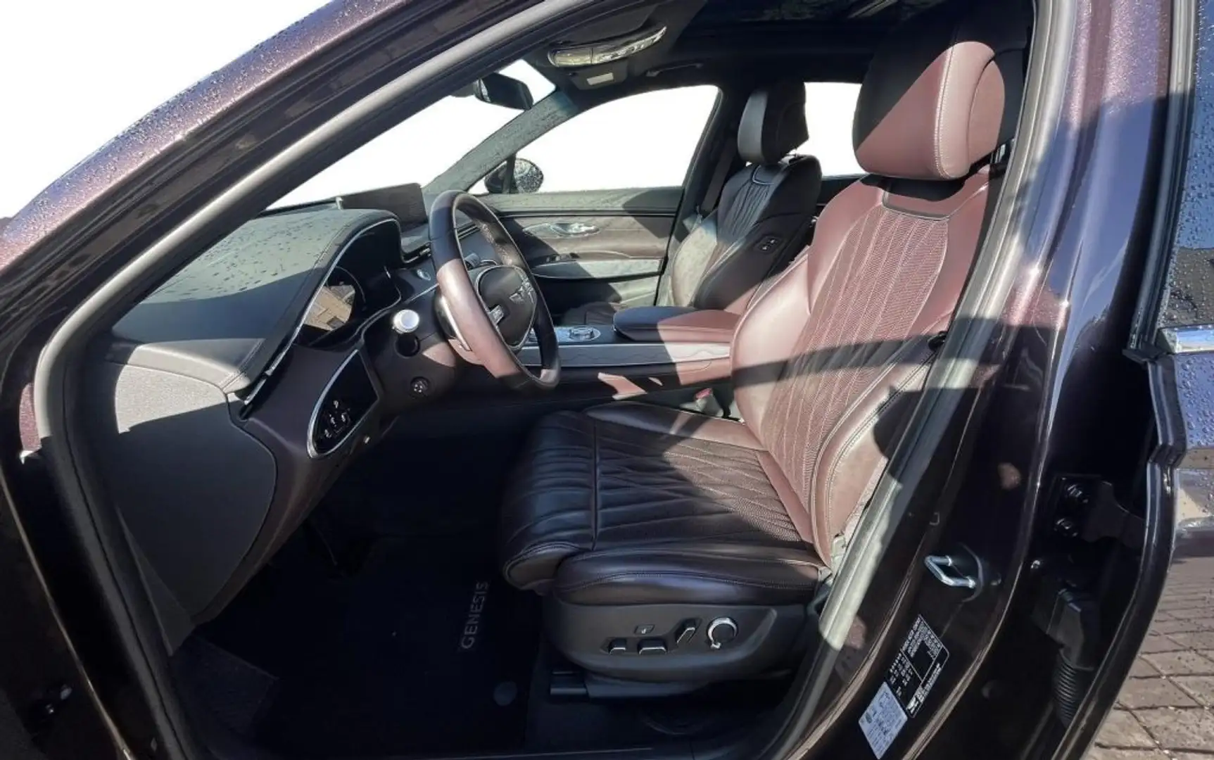 Hyundai Genesis GV70 2.2 Luxury AWD - 2