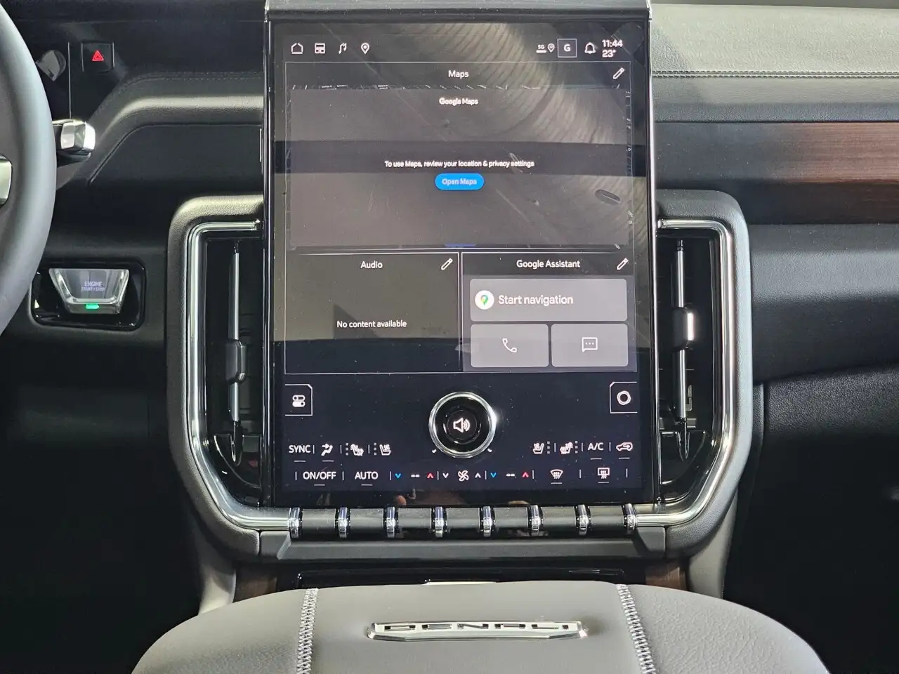 GMC Yukon снимка GMC Yukon