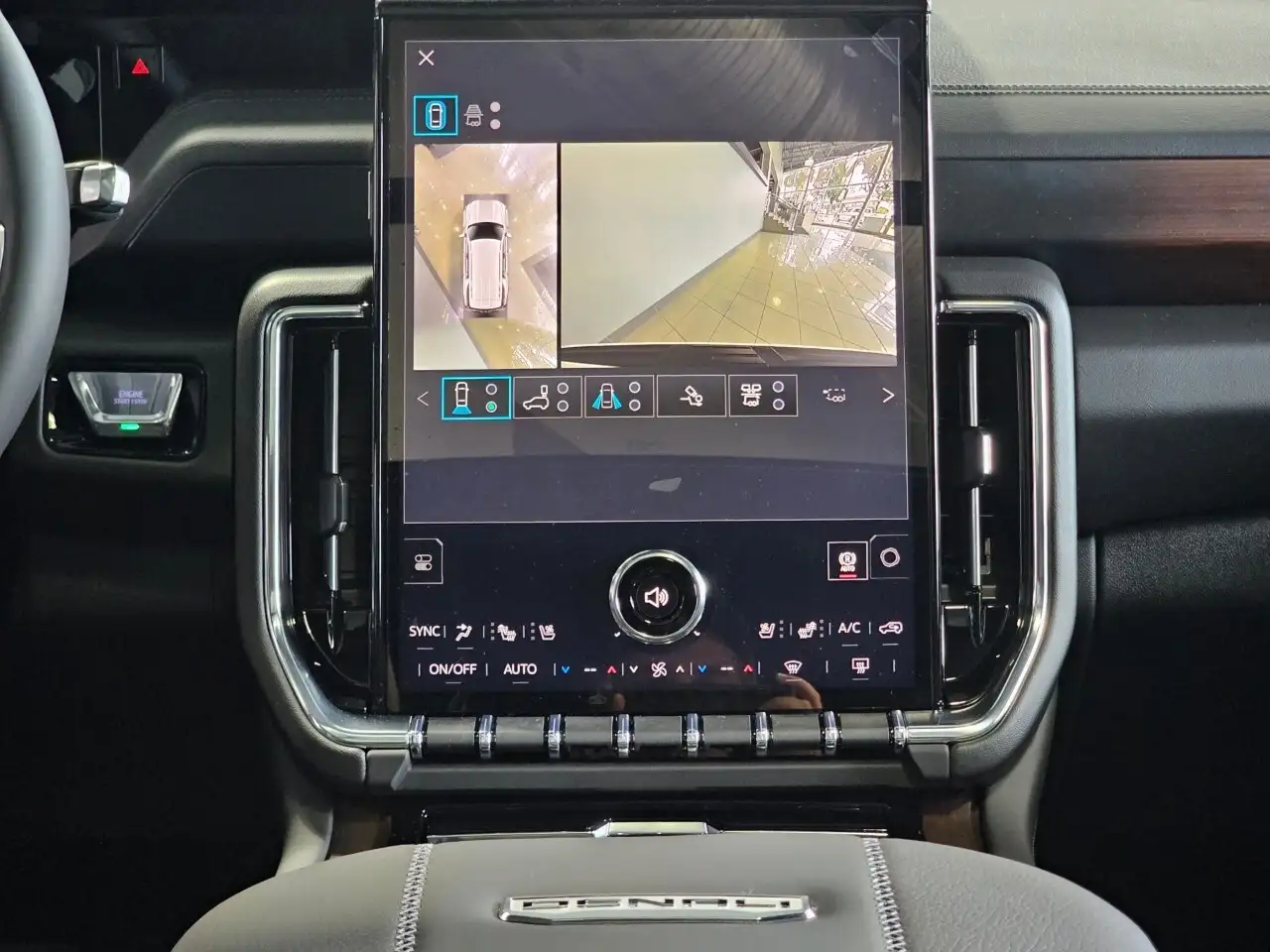 GMC Yukon снимка GMC Yukon