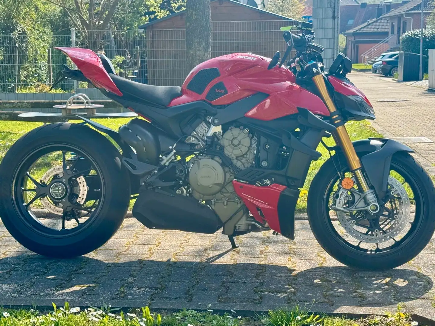 Ducati Streetfighter V4S*inkl Extras Rojo - 2