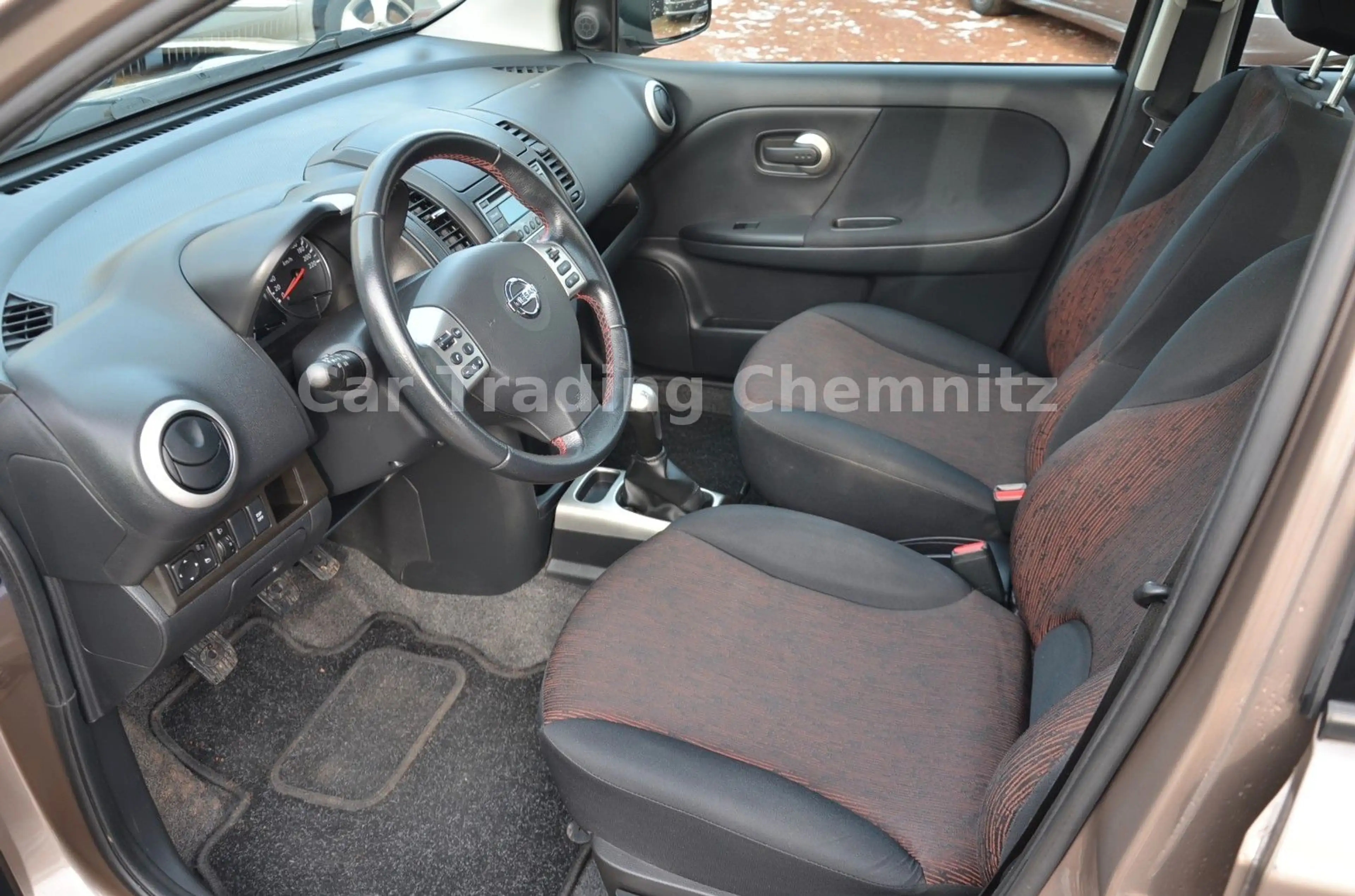 Nissan Note Acenta 1.4 Klima 1. Hand Tüv neu — photo 9