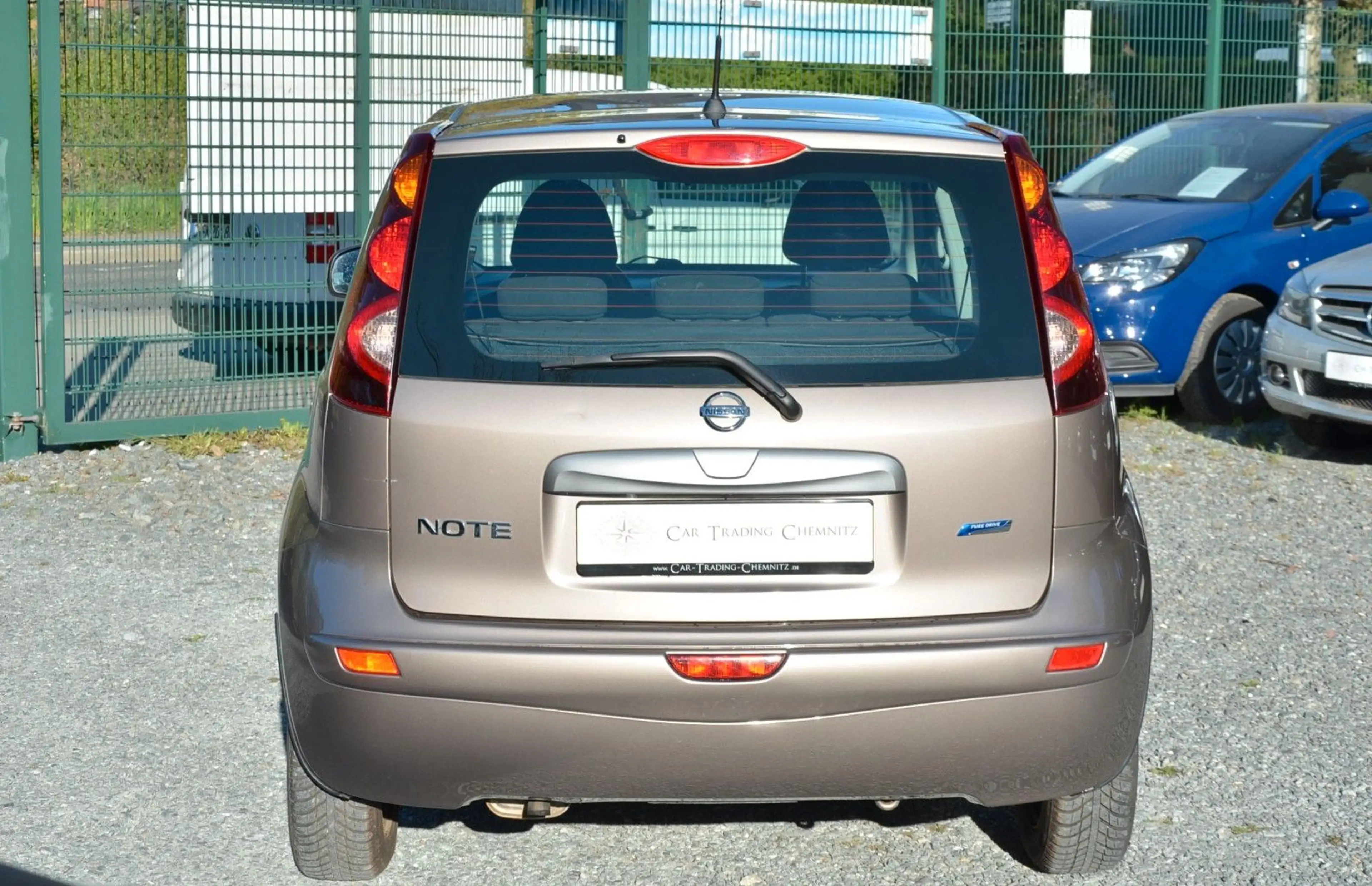 Nissan Note Acenta 1.4 Klima 1. Hand Tüv neu — photo 6