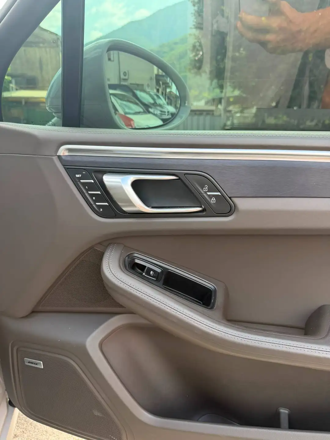 Porsche Macan 2022 화이트 사진 8