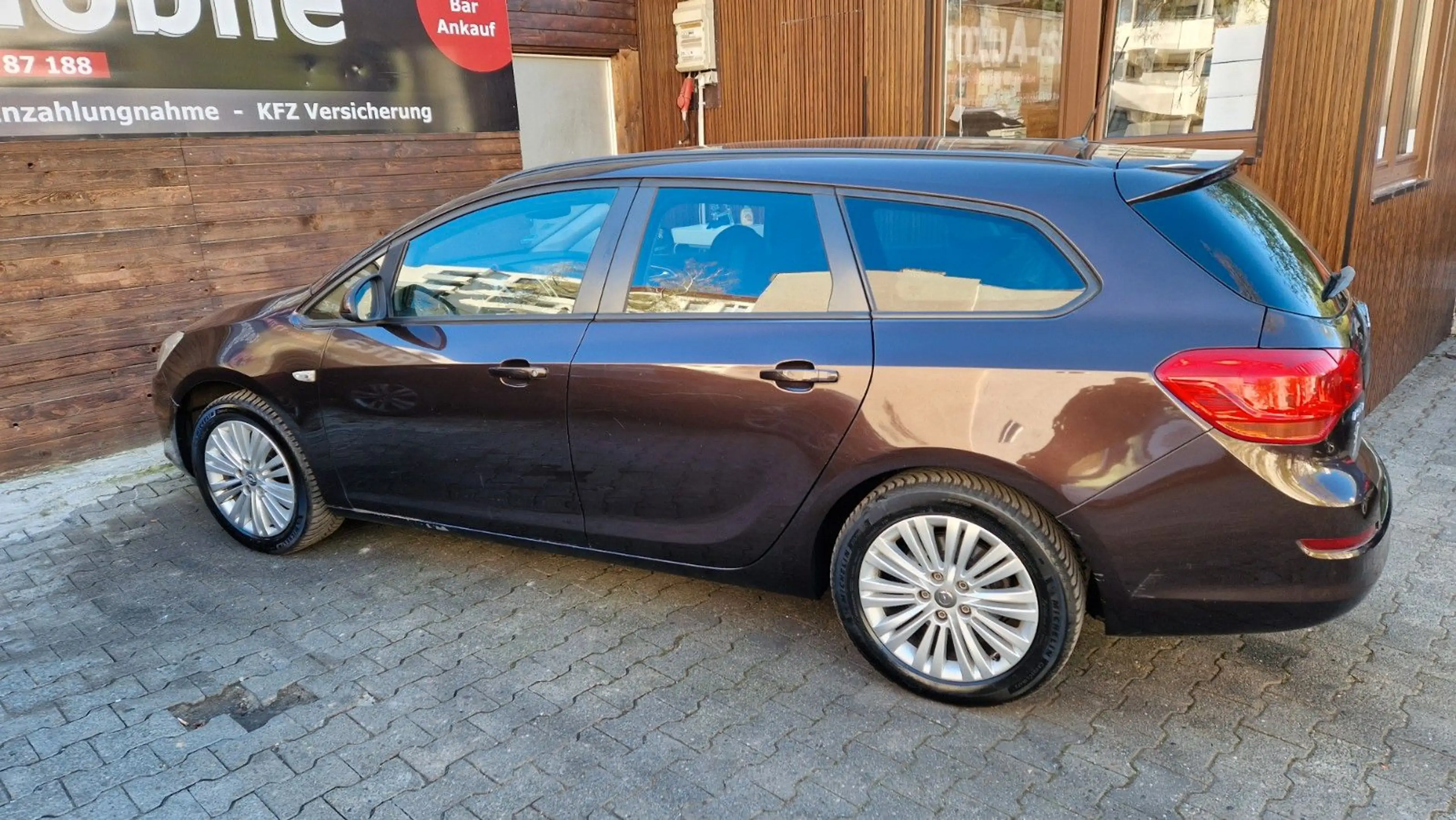 Opel Astra J Sports Tourer Design Edition, 2 Hand — photo 4