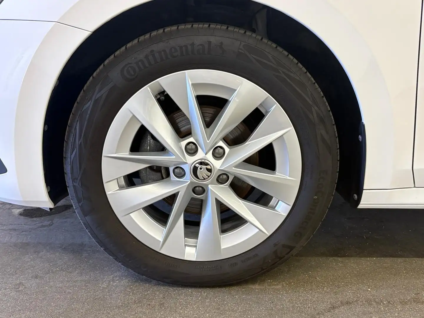 Skoda Octavia Style TDI DSG Weiß - 2
