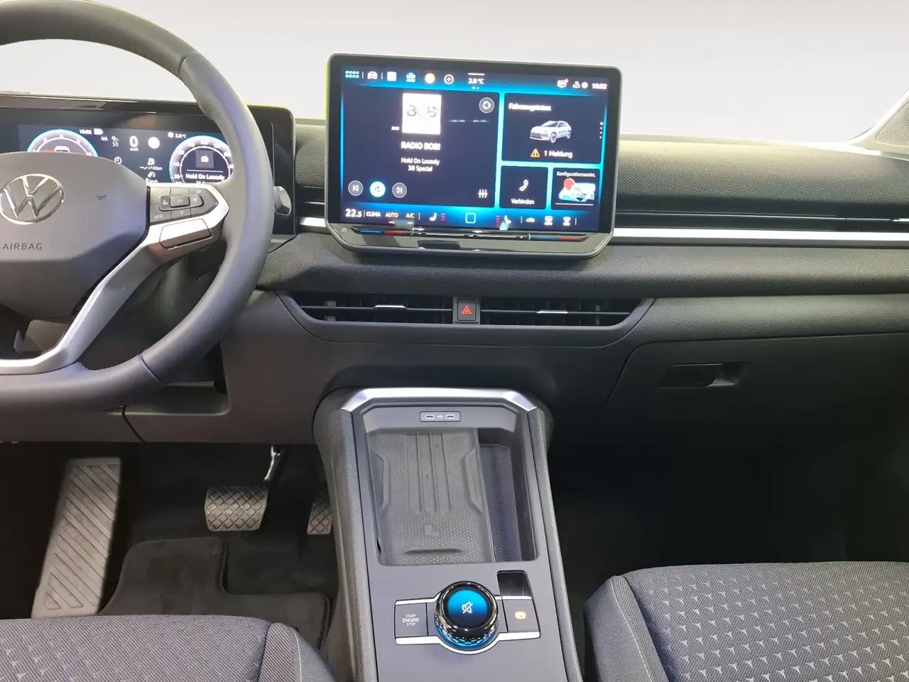 Volkswagen T-Roc 1.5 eTSI ACC AHK AUT DynLicht 9