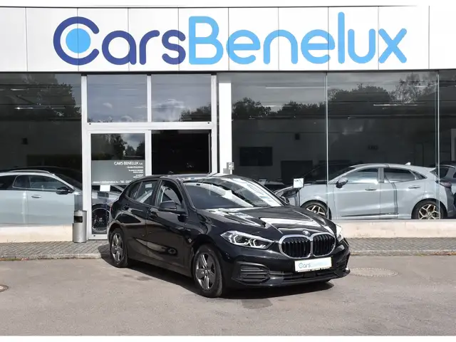 BMW 116 i CLIMA REGUL GPS PDC LED 1° MAIN