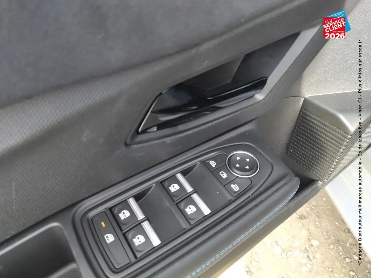 Renault Clio Citadine 5 portes — photo 19