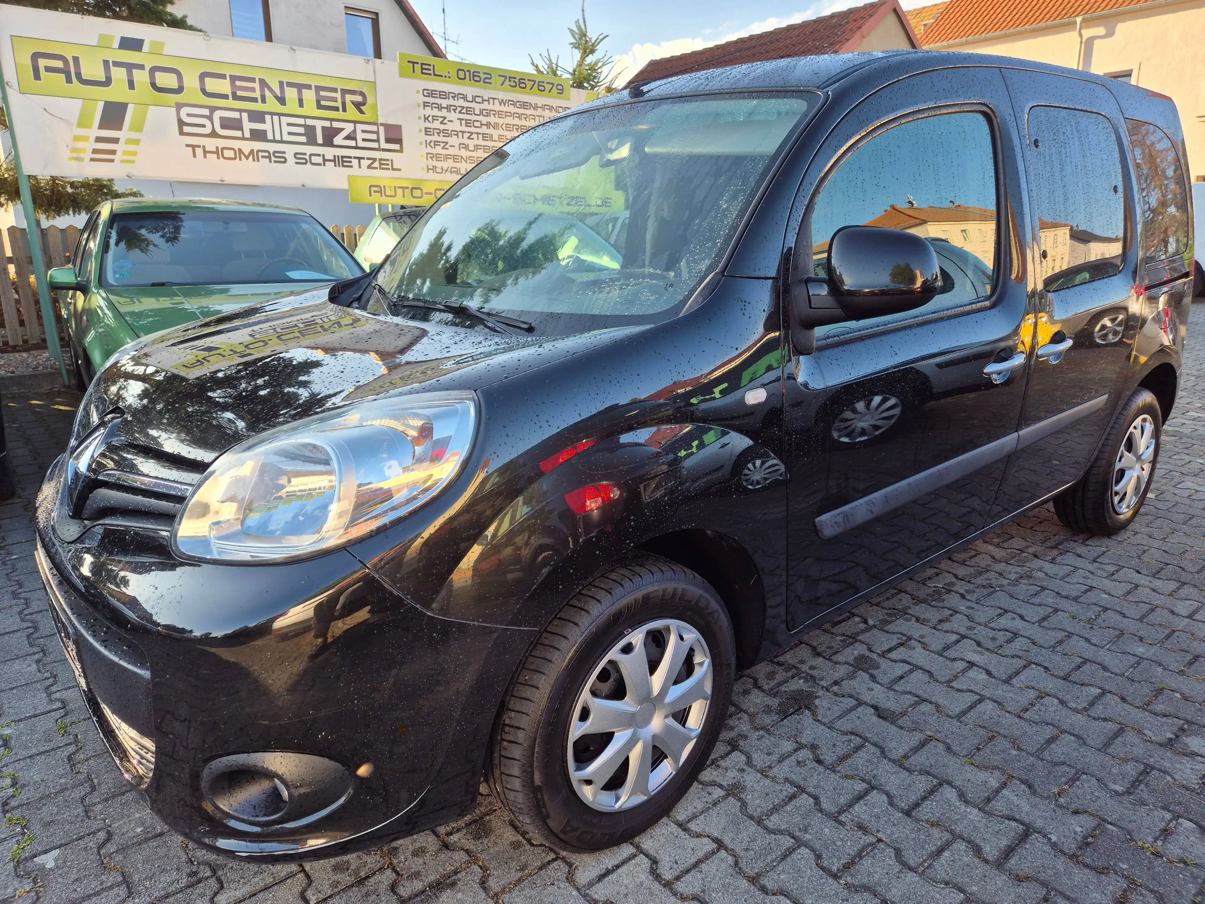 Renault Kangoo Happy Family *2.Hand*Klima*2xSchiebetür*sparsam*TÜV 08/2027