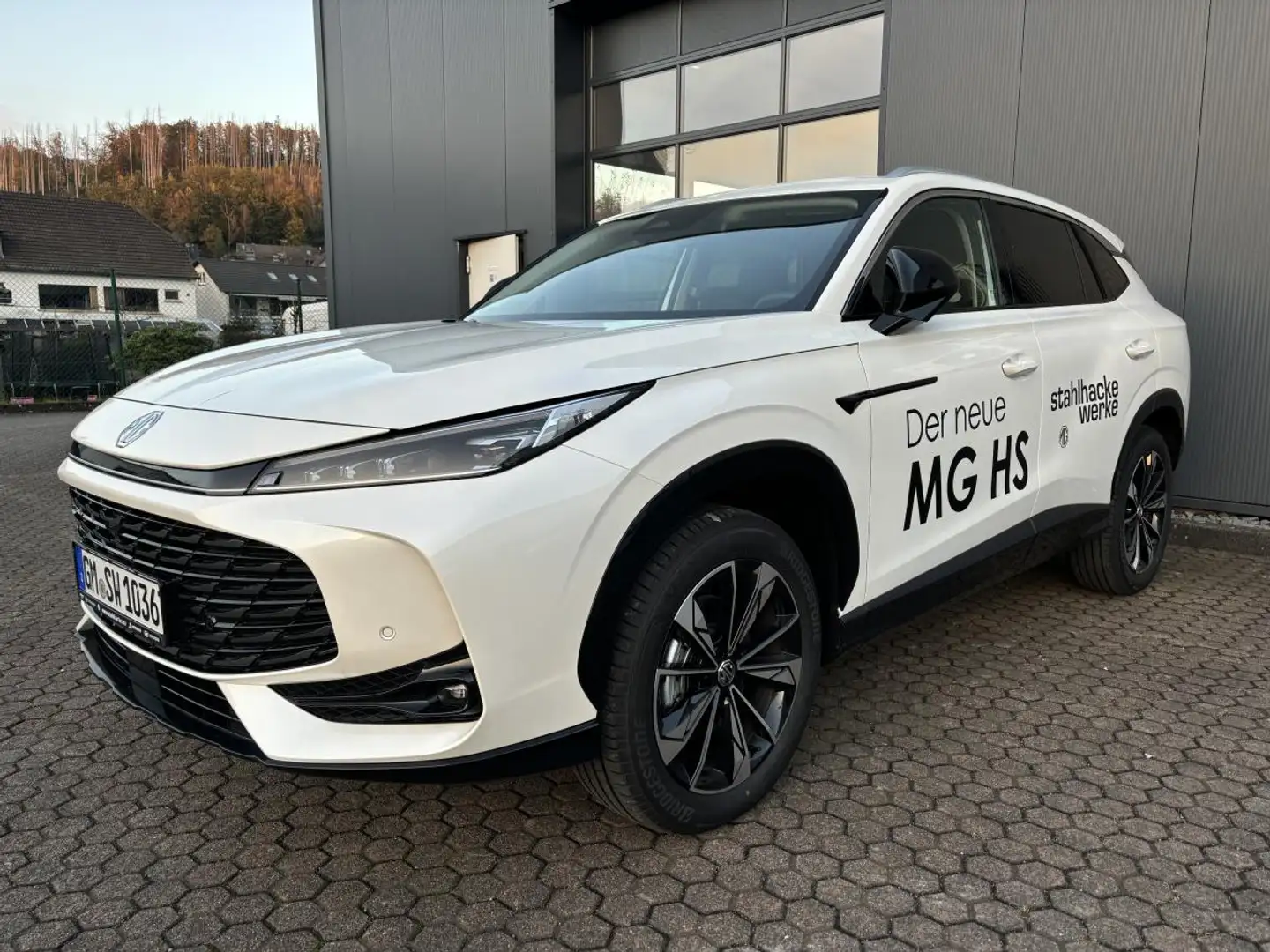 MG HS LUXURY MT❗⏱ sofort verfügbar Nähe Köln❗Gewerbe I b Weiß - 2