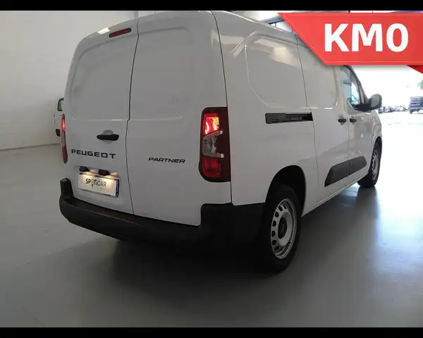 Peugeot Partner view 9