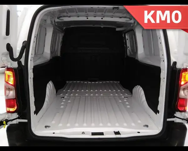 Peugeot Partner view 12