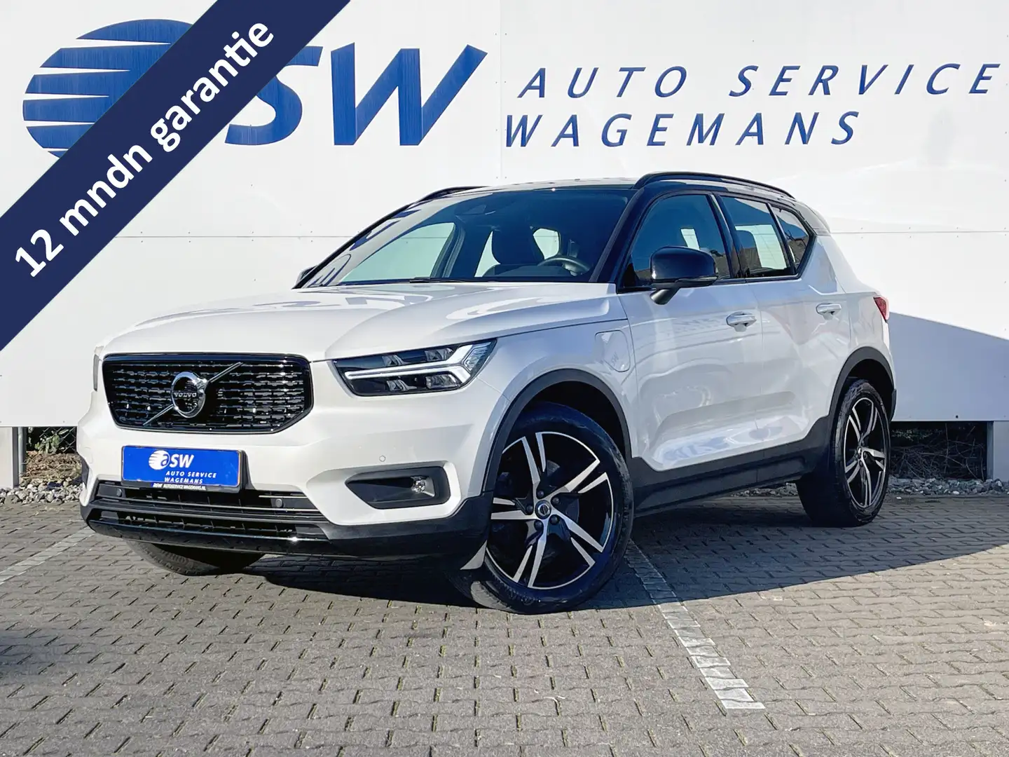 Volvo XC40 1.5 T4 Recharge R-Design | Navi | Trekhaak | CarPl Wit - 1