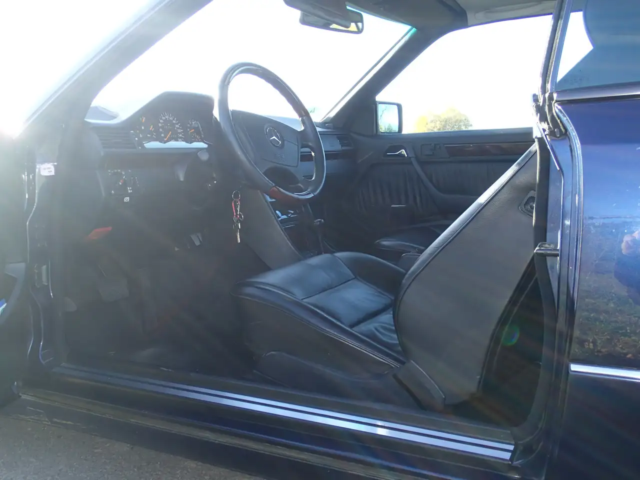 Mercedes-Benz E 320 Einmalige Vollausstattung,nahezu alles was es damals gab, foto 10