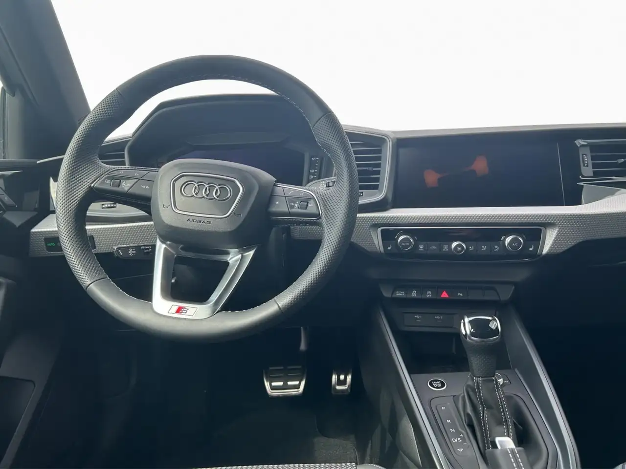 Audi A1 2026 — фото 11