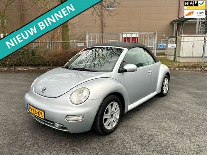 Volkswagen New Beetle Cabriolet 1.6 LEUKE AUTO RIJDT EN SCHAKELT GOED