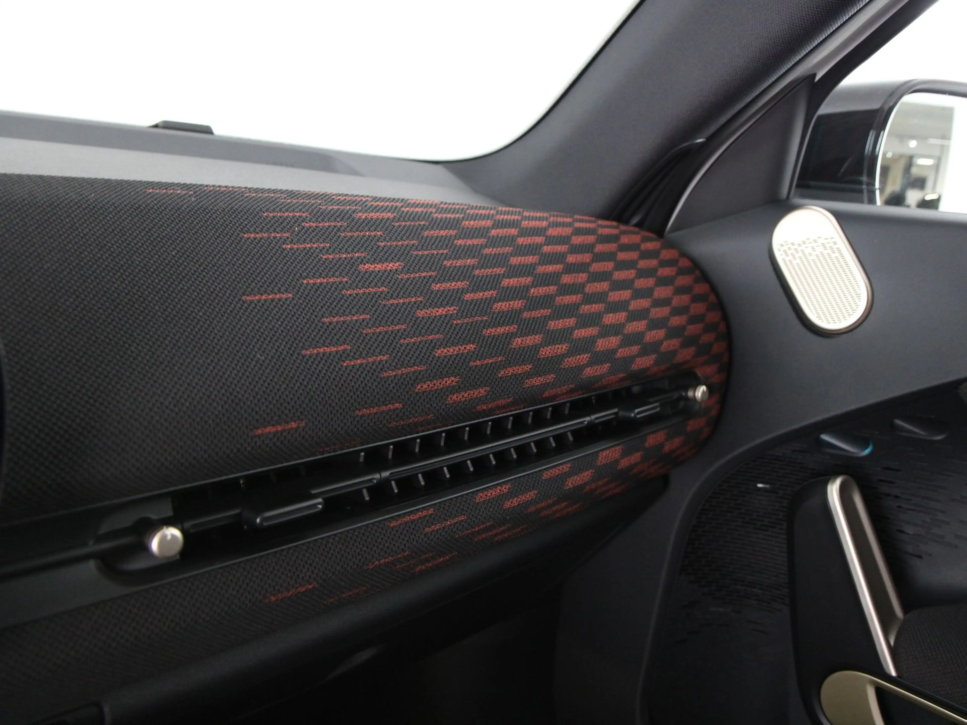MINI Aceman SE John Cooper Works Pakket XL — photo 14
