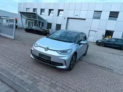 Volkswagen ID.3 Pro 150 kW DCC*PANO*AHK*KAMERA*STDHZ*ACC*