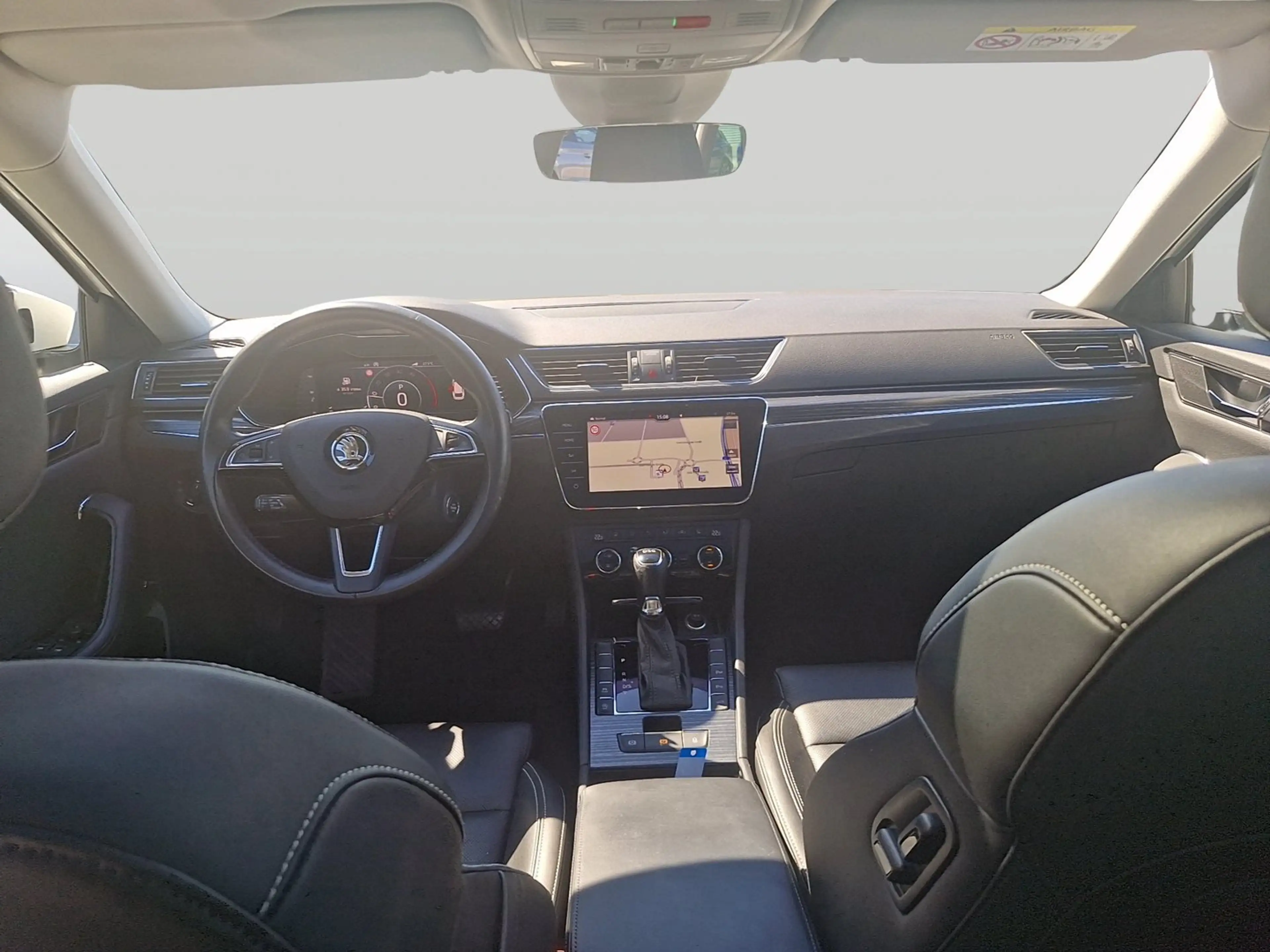 Skoda Superb Style TDI DSG — photo 11