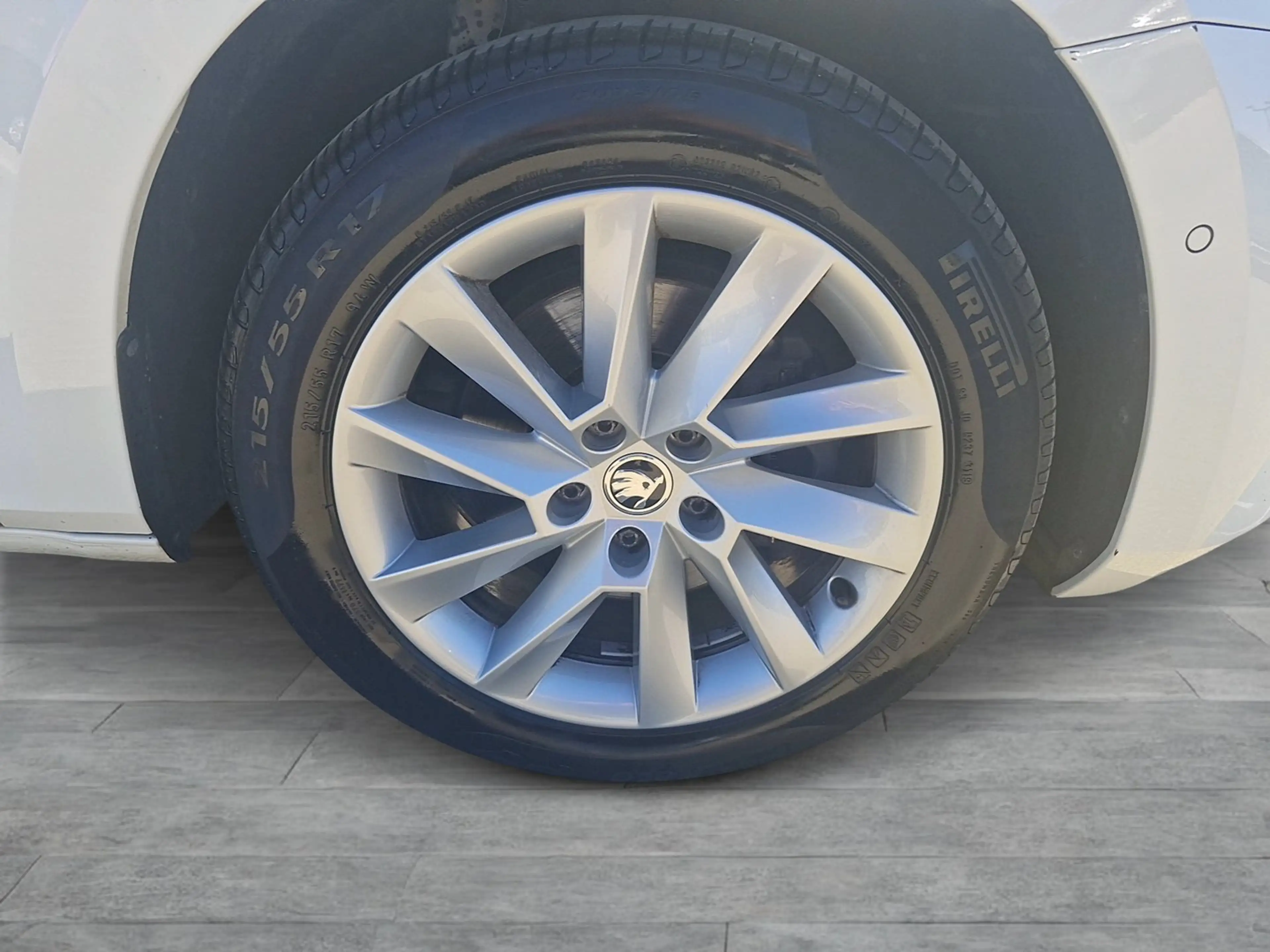 Skoda Superb Style TDI DSG — photo 7