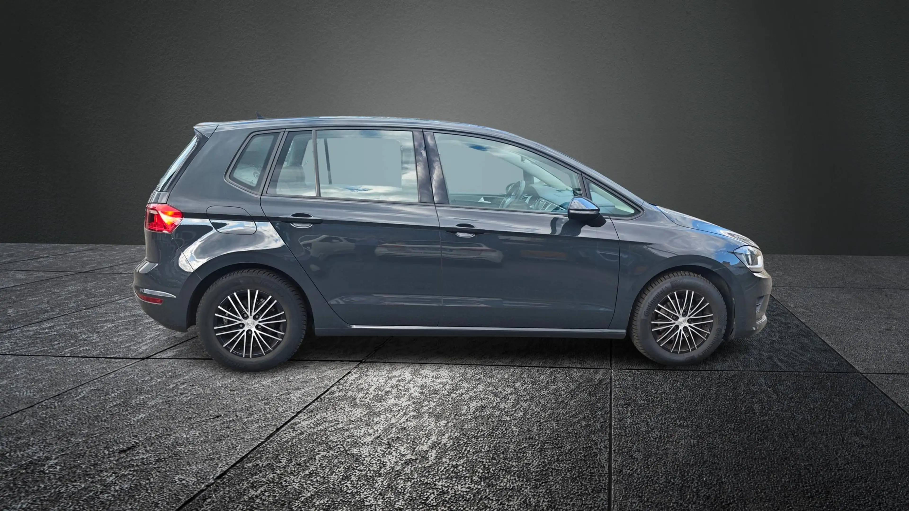 Volkswagen Golf Sportsvan 1.2 TSI Trendline BMT *Navi*Garantie*AHK* — photo 7