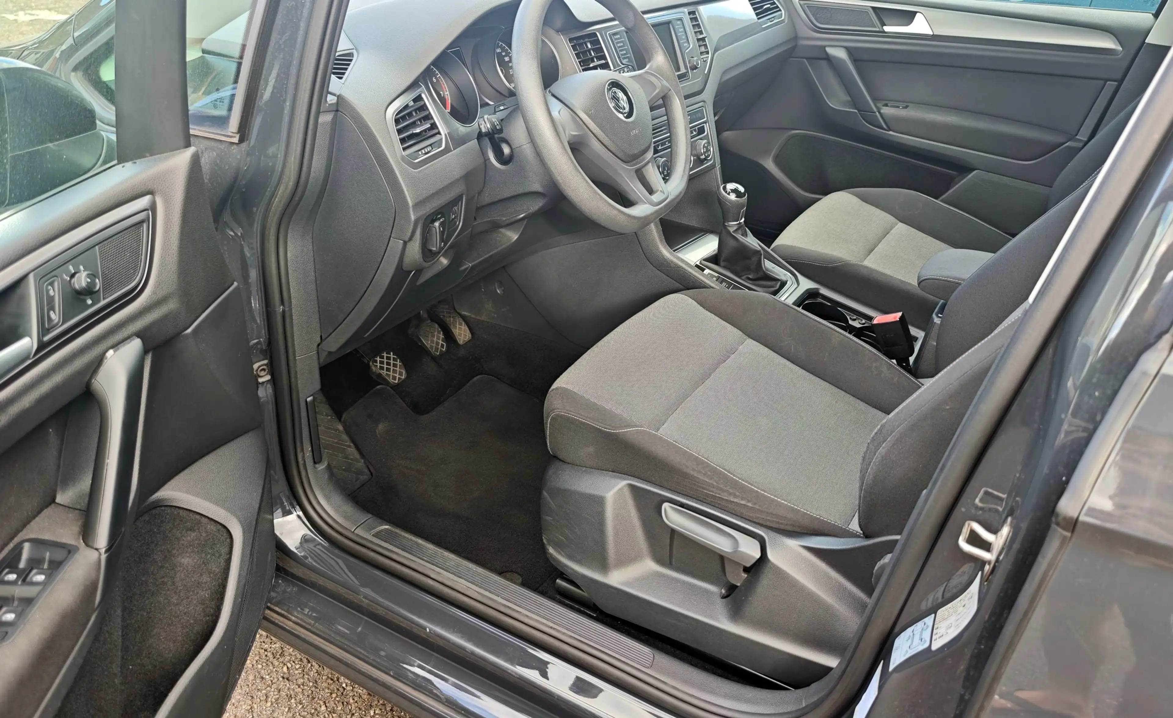 Volkswagen Golf Sportsvan 1.2 TSI Trendline BMT *Navi*Garantie*AHK* — photo 10
