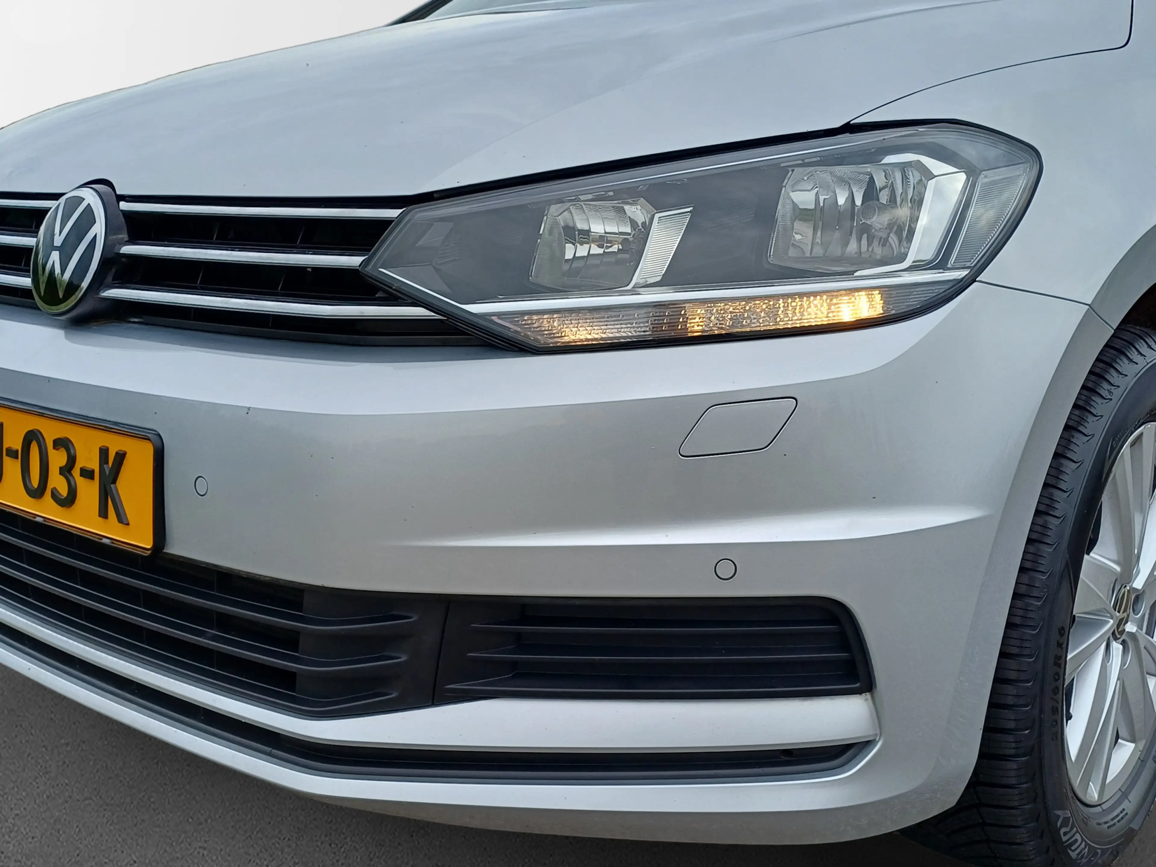Volkswagen Touran 1.5 TSI Comfortline 7-Pers. /Clima/Cruise/Carplay/ — photo 9